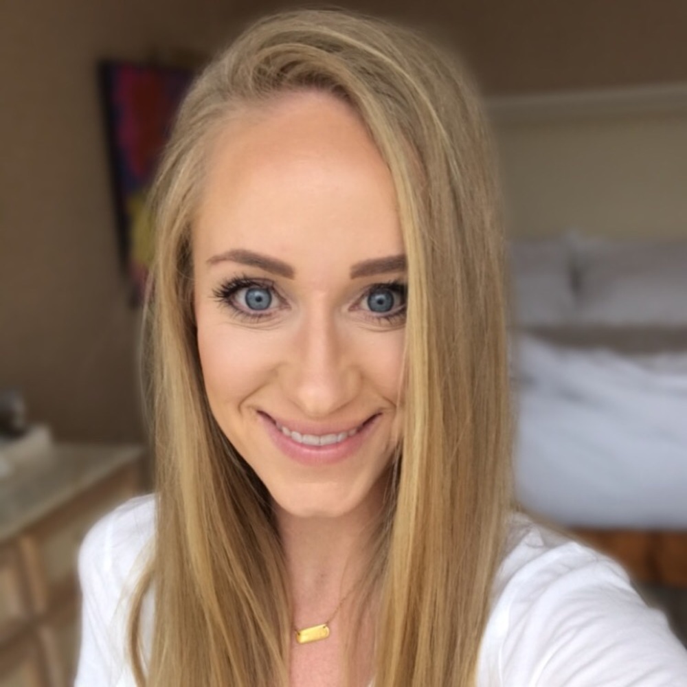 Meet your Posher, Alayna